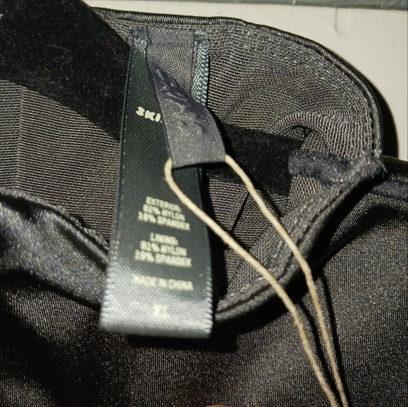 Skims Gunmetal front zip onesie - Picture 4 of 10